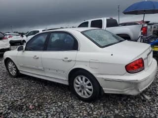 ✅ 2002 Hyundai Sonata GLS • VIN: KMHWF35H32A652192 • Lot: 85077495. Listed on Copart with 213,398 mi. Free auction sales archive from the USA and detailed vehicle history report at DreamBid. Image 2.