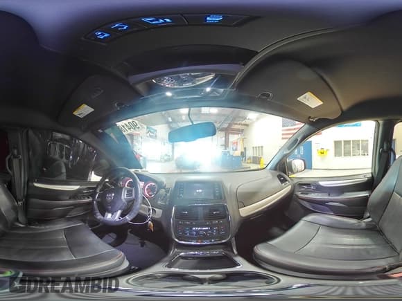 ✅ 2014 Dodge Grand Caravan R/T • VIN: 2C4RDGEG1ER451638 • Lot: 90418225. Listed on Copart with 87,999 mi. Free auction sales archive from the USA and detailed vehicle history report at DreamBid. Image 16.