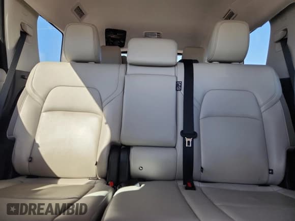 ✅ 2022 Nissan Pathfinder SL • VIN: 5N1DR3CA6NC272843 • Lot: 89450075. Listed on Copart with 38,216 mi. Free auction sales archive from the USA and detailed vehicle history report at DreamBid. Image 10.