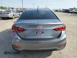 2018 Hyundai Accent SE z VIN 3KPC24A38JE024787, wystawiony jako Copart lot #63279304 z przebiegiem 59 340 mil mil oraz Szkoda całkowita • Salvage title. Historia ofert i sprzedaży dostępna na DreamBid. Obrazek 6.