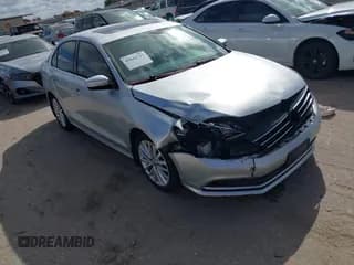 ✅ 2016 Volkswagen Jetta SEL • VIN: 3VWL07AJ5GM332744 • Lot: 43642717. Listed on IAAI with 117,010 mi. Free auction sales archive from the USA and detailed vehicle history report at DreamBid. Image 1.