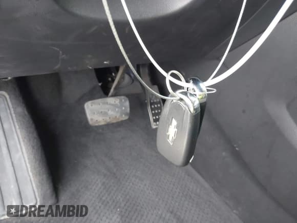 ✅ 2021 Chevrolet Traverse LS • VIN: 1GNERFKW7MJ231128 • Lot: 43718747. Listed on IAAI with 37,809 mi. Free auction sales archive from the USA and detailed vehicle history report at DreamBid. Image 11.