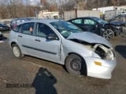 ✅ 2004 Ford Focus ZX5 • VIN: 3FAFP37384R123953 • Lot: 81624024. Listed on Copart with Not provided. Free auction sales archive from the USA and detailed vehicle history report at DreamBid. Image 4.
