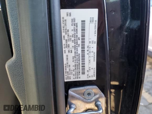 ✅ 2019 Ford Escape SEL • VIN: 1FMCU9HD8KUB25252 • Lot: 70593115. Listed on Copart with 100,204 mi. Free auction sales archive from the USA and detailed vehicle history report at DreamBid. Image 13.