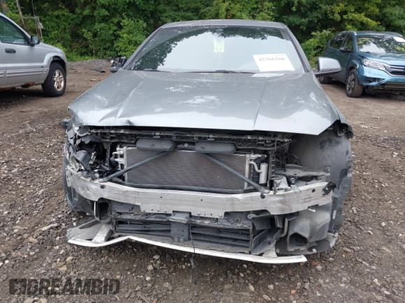 ✅ 2022 BMW 2 Series 228i • VIN: WBA53AK0XN7L30322 • Lot: 42566160. Wystawiony na IAAI z przebiegiem 36 094 mil. Bezpłatny archiwum sprzedaży aukcyjnych z USA i szczegółowy raport historii pojazdu na DreamBid. Zdjęcie 12.