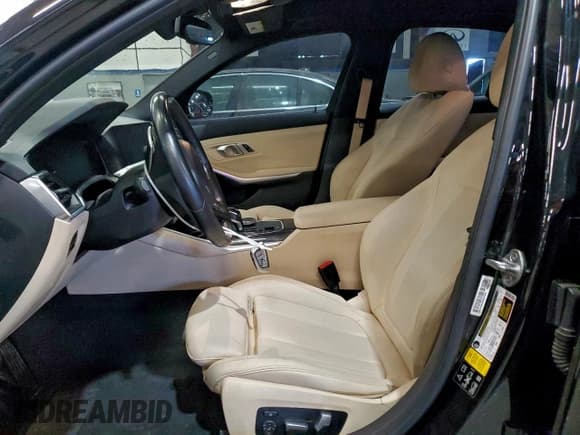 ✅ 2020 BMW 3 Series 330i xDrive • VIN: 3MW5R7J01L8B45767 • Lot: 96759695. Listed on Copart with 121,184 mi. Free auction sales archive from the USA and detailed vehicle history report at DreamBid. Image 7.