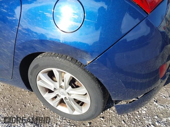 ✅ 2013 Hyundai Elantra • VIN: KMHD35LE8DU083331 • Лот: 43626327. Опубликован ранее на IAAI с пробегом 209 498 миль. Бесплатный доступ к архиву аукционных продаж из США и подробный отчёт об истории автомобиля на DreamBid. Изображение 12.