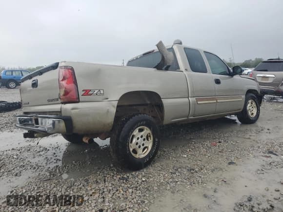 ✅ 2003 Chevrolet Silverado 1500 LS • VIN: 2GCEK19V931307874 • Лот: 72713284. Опубликован ранее на Copart с пробегом 271 198 миль. Бесплатный доступ к архиву аукционных продаж из США и подробный отчёт об истории автомобиля на DreamBid. Изображение 3.