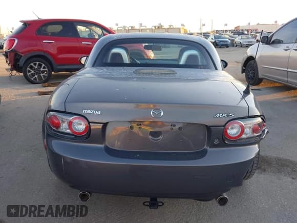✅ 2007 Mazda MX-5 Miata Grand Touring • VIN: JM1NC26F870126010 • Lot: 43847751. Listed on IAAI with 171,868 mi. Free auction sales archive from the USA and detailed vehicle history report at DreamBid. Image 16.