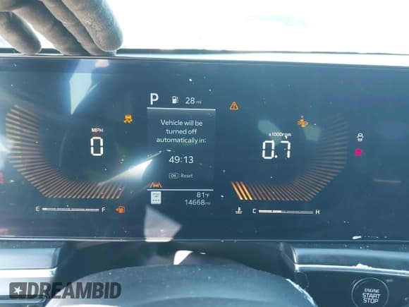 ✅ 2025 Kia K5 GT-Line • VIN: KNAG64J76S5279988 • Lot: 43438042. Wystawiony na IAAI z przebiegiem 14 668 mil. Bezpłatny archiwum sprzedaży aukcyjnych z USA i szczegółowy raport historii pojazdu na DreamBid. Zdjęcie 7.