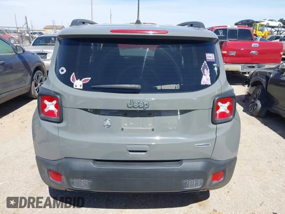 ✅ 2020 Jeep Renegade Altitude • VIN: ZACNJABB2LPL80283 • Lot: 41807207. Listed on IAAI with 50,635 mi. Free auction sales archive from the USA and detailed vehicle history report at DreamBid. Image 16.