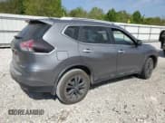 ✅ 2015 Nissan Rogue SV • VIN: 5N1AT2MV3FC922696 • Lot: 93533775. Wystawiony na Copart z przebiegiem 189 077 mil. Bezpłatny archiwum sprzedaży aukcyjnych z USA i szczegółowy raport historii pojazdu na DreamBid. Zdjęcie 5.