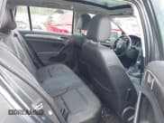 ✅ 2019 Volkswagen Golf S • VIN: 3VWH17AUXKM506457 • Lot: 42906860. Wystawiony na IAAI z przebiegiem 113 819 mil. Bezpłatny archiwum sprzedaży aukcyjnych z USA i szczegółowy raport historii pojazdu na DreamBid. Zdjęcie 8.