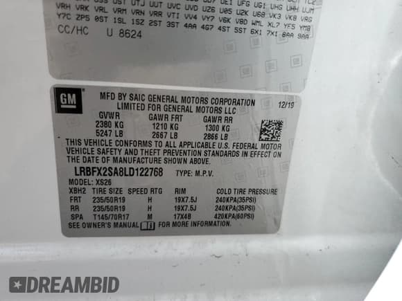 ✅ 2020 Buick Envision Essence • VIN: LRBFX2SA8LD122768 • Lot: 84577565. Wystawiony na Copart z przebiegiem 60 115 mil. Bezpłatny archiwum sprzedaży aukcyjnych z USA i szczegółowy raport historii pojazdu na DreamBid. Zdjęcie 13.