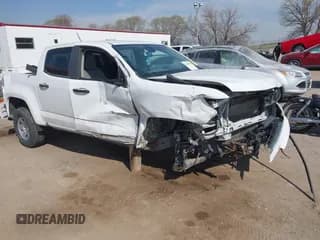 ✅ 2019 Chevrolet Colorado 2WD Work Truck • VIN: 1GCGSBEA7K1302243 • Лот: 42049966. Опубликован ранее на IAAI с пробегом 104 209 миль. Бесплатный доступ к архиву аукционных продаж из США и подробный отчёт об истории автомобиля на DreamBid. Изображение 1.