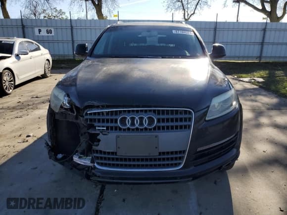 ✅ 2009 Audi Q7 Premium Plus • VIN: WA1AY74L89D001925 • Lot: 87180524. Listed on Copart with 138,984 mi. Free auction sales archive from the USA and detailed vehicle history report at DreamBid. Image 5.