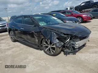 ✅ 2018 Nissan Maxima SV • VIN: 1N4AA6AP8JC366049 • Lot: 42665077. Wystawiony na IAAI z przebiegiem 138 043 mil. Bezpłatny archiwum sprzedaży aukcyjnych z USA i szczegółowy raport historii pojazdu na DreamBid. Zdjęcie 1.