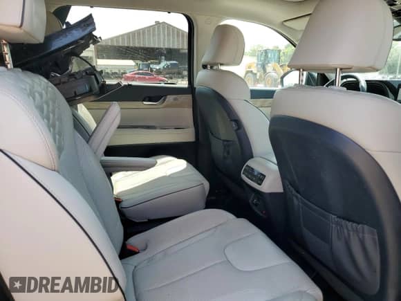 2021 Hyundai Palisade Limited z VIN KM8R5DHE5MU195605, wystawiony jako Copart lot #60612593 z przebiegiem 44 559 mil mil oraz . Historia ofert i sprzedaży dostępna na DreamBid. Obrazek 11.