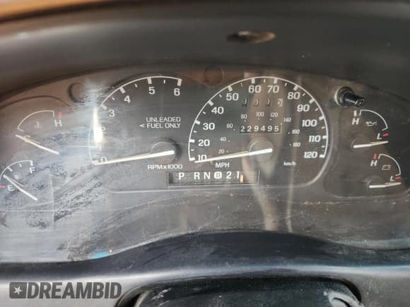 ✅ 1996 Ford Explorer XLT • VIN: 1FMDU32P6TZA50186 • Lot: 85695995. Wystawiony na Copart z przebiegiem 229 495 mil. Bezpłatny archiwum sprzedaży aukcyjnych z USA i szczegółowy raport historii pojazdu na DreamBid. Zdjęcie 9.