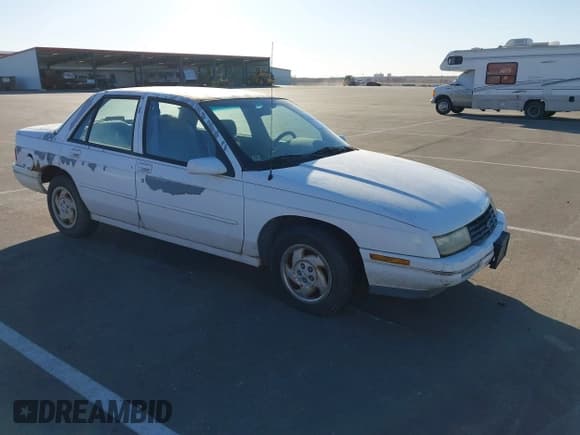 ✅ 1995 Chevrolet Corsica • VIN: 1G1LD5541SY257563 • Лот: 41439457. Опубликован ранее на IAAI с пробегом 187 952 миль. Бесплатный доступ к архиву аукционных продаж из США и подробный отчёт об истории автомобиля на DreamBid. Изображение 1.