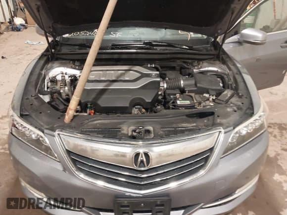 ✅ 2014 Acura RLX Technology • VIN: JH4KC1F55EC005059 • Lot: 42052486. Listed on IAAI with 201,098 mi. Free auction sales archive from the USA and detailed vehicle history report at DreamBid. Image 10.