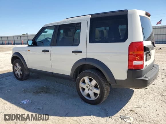 ✅ 2007 Land Rover LR3 HSE • VIN: SALAG25497A430551 • Lot: 51727985. Wystawiony na Copart z przebiegiem 218 615 mil. Bezpłatny archiwum sprzedaży aukcyjnych z USA i szczegółowy raport historii pojazdu na DreamBid. Zdjęcie 2.