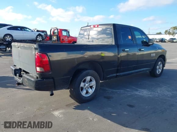 ✅ 2014 Ram 1500 Big Horn • VIN: 1C6RR6GT6ES390945 • Лот: 43916967. Опубликован ранее на IAAI с пробегом 203 387 миль. Бесплатный доступ к архиву аукционных продаж из США и подробный отчёт об истории автомобиля на DreamBid. Изображение 4.
