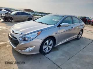 ✅ 2011 Hyundai Sonata Hybrid • VIN: KMHEC4A47BA006912 • Лот: 70324895. Опубликован ранее на Copart с пробегом 43 475 миль. Бесплатный доступ к архиву аукционных продаж из США и подробный отчёт об истории автомобиля на DreamBid. Изображение 1.