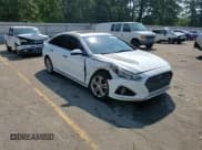 ✅ 2018 Hyundai Sonata Sport Plus • VIN: 5NPE34AF1JH677912 • Lot: 81414115. Wystawiony na Copart z przebiegiem 112 333 mil. Bezpłatny archiwum sprzedaży aukcyjnych z USA i szczegółowy raport historii pojazdu na DreamBid. Zdjęcie 13.