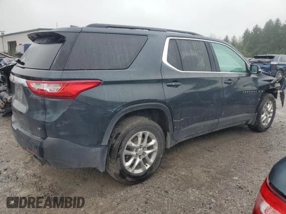 ✅ 2020 Chevrolet Traverse LT Cloth • VIN: 1GNEVGKW6LJ299095 • Lot: 67709834. Wystawiony na Copart z przebiegiem 101 895 mil. Bezpłatny archiwum sprzedaży aukcyjnych z USA i szczegółowy raport historii pojazdu na DreamBid. Zdjęcie 3.