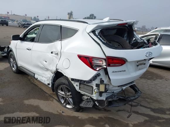 ✅ 2017 Hyundai Santa Fe 2.4L • VIN: 5NMZU3LB3HH034679 • Лот: 43585420. Опубликован ранее на IAAI с пробегом 98 763 миль. Бесплатный доступ к архиву аукционных продаж из США и подробный отчёт об истории автомобиля на DreamBid. Изображение 3.