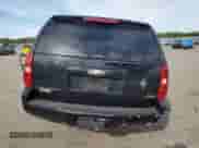 2010 Chevrolet Suburban LT z VIN 1GNUKJE31AR198192, wystawiony jako Copart lot #70546795 z przebiegiem 330 168 mil mil oraz Szkoda całkowita • Salvage title. Historia ofert i sprzedaży dostępna na DreamBid. Obrazek 6.