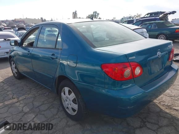 ✅ 2005 Toyota Corolla S • VIN: 1NXBR32E15Z551946 • Lot: 43844685. Wystawiony na IAAI z przebiegiem 129 694 mil. Bezpłatny archiwum sprzedaży aukcyjnych z USA i szczegółowy raport historii pojazdu na DreamBid. Zdjęcie 3.