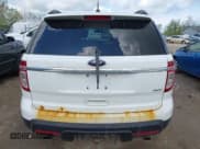 ✅ 2014 Ford Explorer • VIN: 1FM5K8B8XEGB08492 • Lot: 42165666. Wystawiony na IAAI z przebiegiem 190 954 mil. Bezpłatny archiwum sprzedaży aukcyjnych z USA i szczegółowy raport historii pojazdu na DreamBid. Zdjęcie 17.