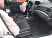 ✅ 2018 Acura ILX Premium • VIN: 19UDE2F7XJA001012 • Lot: 42391193. Wystawiony na IAAI z przebiegiem 74 048 mil. Bezpłatny archiwum sprzedaży aukcyjnych z USA i szczegółowy raport historii pojazdu na DreamBid. Zdjęcie 5.