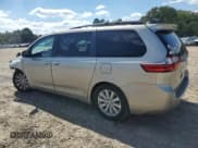 ✅ 2015 Toyota Sienna Limited • VIN: 5TDYK3DC2FS529023 • Лот: 81878665. Опубликован ранее на Copart с пробегом 209 048 миль. Бесплатный доступ к архиву аукционных продаж из США и подробный отчёт об истории автомобиля на DreamBid. Изображение 2.