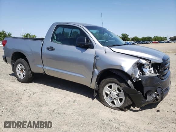 ✅ 2010 Toyota Tundra • VIN: 5TFKM5F13AX001078 • Lot: 52442235. Listed on Copart with 117,323 mi. Free auction sales archive from the USA and detailed vehicle history report at DreamBid. Image 4.