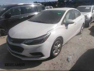 2018 Chevrolet Cruze LT with VIN 1G1BE5SM2J7169543, listed as a IAAI auction lot 42137082 with 84,525 mi miles and . Bid and sale history available at DreamBid. Image 1.