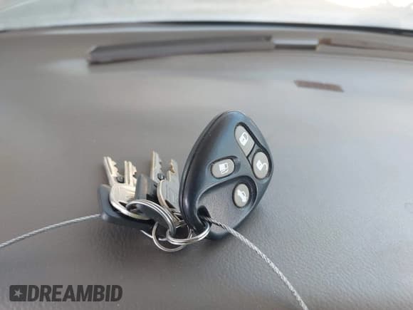 ✅ 1999 Cadillac Eldorado • VIN: 1G6EL12Y0XU600769 • Lot: 42765469. Wystawiony na IAAI z przebiegiem 130 882 mil. Bezpłatny archiwum sprzedaży aukcyjnych z USA i szczegółowy raport historii pojazdu na DreamBid. Zdjęcie 11.