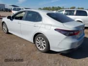 ✅ 2022 Toyota Camry LE • VIN: 4T1R11BK7NU052911 • Лот: 43304895. Опубликован ранее на IAAI с пробегом 42 147 миль. Бесплатный доступ к архиву аукционных продаж из США и подробный отчёт об истории автомобиля на DreamBid. Изображение 3.