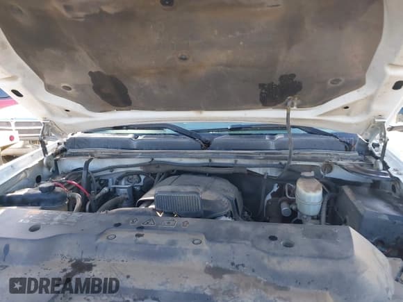 ✅ 2013 Chevrolet Silverado 2500HD Work Truck • VIN: 1GC2KVCGXDZ403672 • Lot: 41944179. Listed on IAAI with 232,436 mi. Free auction sales archive from the USA and detailed vehicle history report at DreamBid. Image 10.