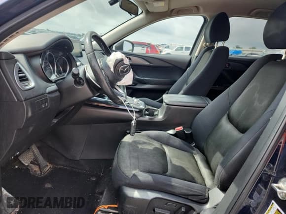 ✅ 2017 Mazda CX-9 Sport • VIN: JM3TCABYXH0134725 • Lot: 65530785. Wystawiony na Copart z przebiegiem 132 892 mil. Bezpłatny archiwum sprzedaży aukcyjnych z USA i szczegółowy raport historii pojazdu na DreamBid. Zdjęcie 7.