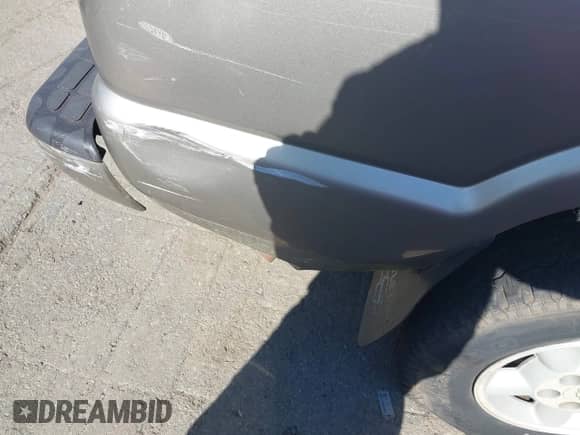 2000 Chevrolet S-10 LS с VIN 1GCDT19W1YK191711, выставлен на аукционе IAAI как лот 43329054 с пробегом 180 643 миль миль и . История ставок и продаж доступна на DreamBid. Изображение 18.