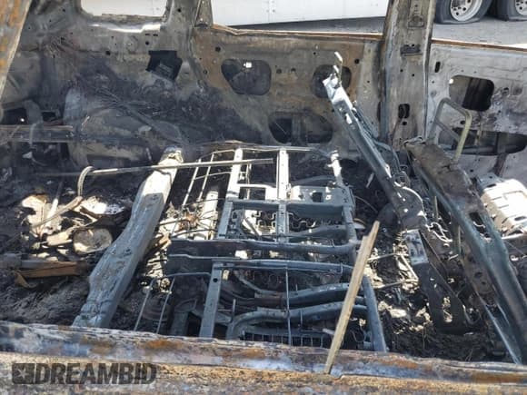 ✅ 2009 Saturn VUE XR • VIN: 3GSCL53749S560981 • Lot: 71535435. Wystawiony na Copart z przebiegiem Nie podano. Bezpłatny archiwum sprzedaży aukcyjnych z USA i szczegółowy raport historii pojazdu na DreamBid. Zdjęcie 10.