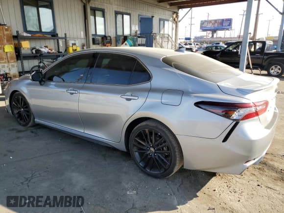✅ 2022 Toyota Camry XSE • VIN: 4T1K61AK2NU025992 • Lot: 91353025. Listed on Copart with 36,043 mi. Free auction sales archive from the USA and detailed vehicle history report at DreamBid. Image 2.