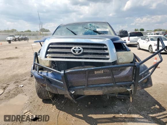 ✅ 2008 Toyota Tundra Limited • VIN: 5TFDV58168X038087 • Lot: 71504845. Listed on Copart with 226,431 mi. Free auction sales archive from the USA and detailed vehicle history report at DreamBid. Image 5.