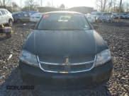 ✅ 2010 Dodge Avenger SXT • VIN: 1B3CC4FB6AN107824 • Лот: 79024694. Опубликован ранее на Copart с пробегом Не указан. Бесплатный доступ к архиву аукционных продаж из США и подробный отчёт об истории автомобиля на DreamBid. Изображение 5.