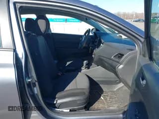 ✅ 2018 Hyundai Accent SE • VIN: 3KPC24A30JE011337 • Лот: 41770231. Опубликован ранее на IAAI с пробегом 84 637 миль. Бесплатный доступ к архиву аукционных продаж из США и подробный отчёт об истории автомобиля на DreamBid. Изображение 5.