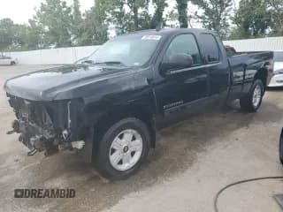 ✅ 2013 Chevrolet Silverado 1500 LT • VIN: 1GCRKSE01DZ134040 • Lot: 59514614. Listed on Copart with 188,204 mi. Free auction sales archive from the USA and detailed vehicle history report at DreamBid. Image 1.