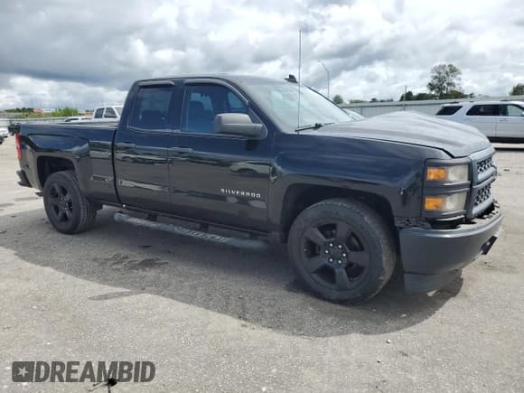 ✅ 2015 Chevrolet Silverado 1500 Work Truck • VIN: 1GCRCPEH5FZ432870 • Лот: 72119834. Опубликован ранее на Copart с пробегом 200 833 миль. Бесплатный доступ к архиву аукционных продаж из США и подробный отчёт об истории автомобиля на DreamBid. Изображение 4.